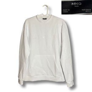 Brand New White Sweater in Size Large by Mng